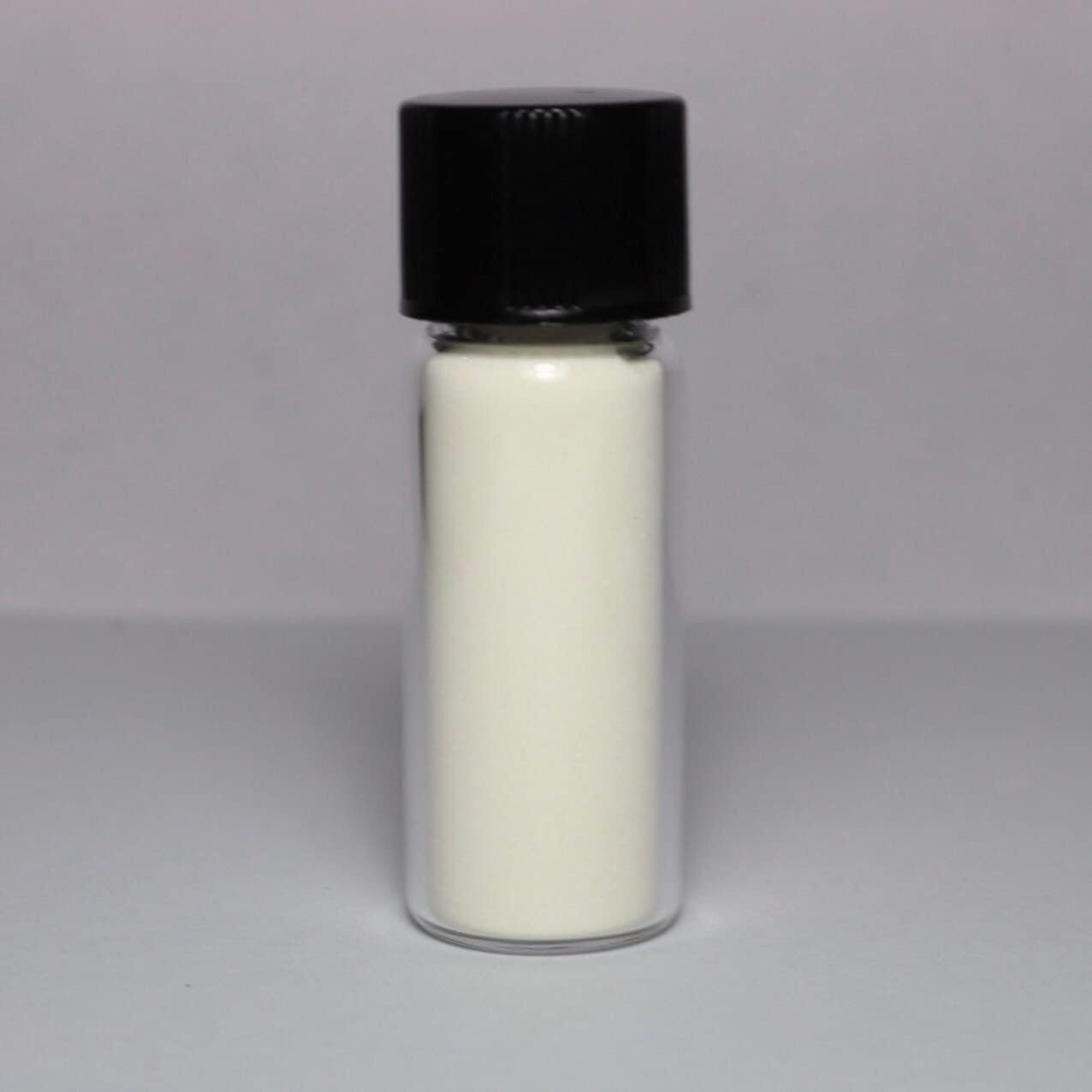 White Europium Phosphorescent Glow in The Dark Powder - Chemistry Sample 2 White Europium Phosphorescent Glow in The Dark Powder - Chemistry Sample - Image 2