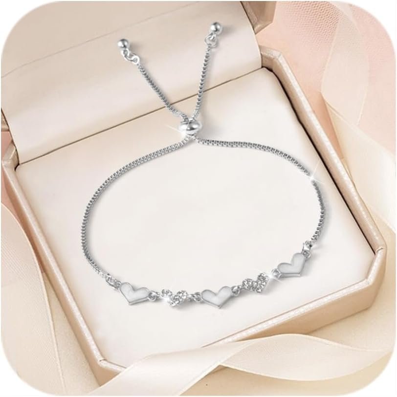 Crystal Hand Chain Rhinestones Bracelet Sparkling Love Heart Charm Bracelet Fashion Jewelry Valentine's Day Gifts Accessories