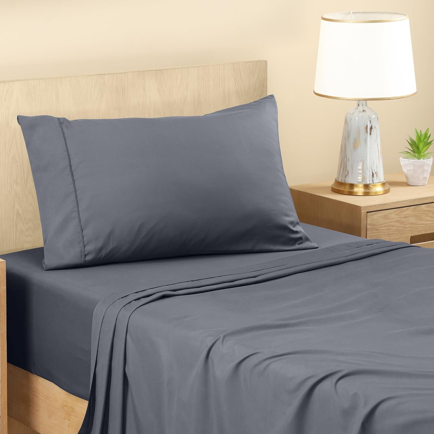 Utopia Bedding Twin Sheets Set - Brushed Microfiber - Soft Bed Sheets for Twin Size Bed Set - Includes 1 Fitted, 1 Flat, & 1 Pillow Case - Deep Pocket (Grey)